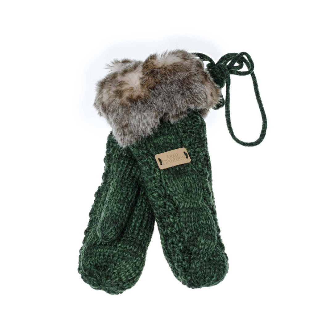 Stay Cozy & Luxurious with Aran Cable Fur Trim Mittens